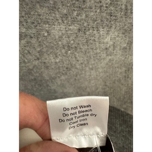 Italian Woolen Treasures Made in Italy wool gray scarf cozycore soft neutral - Picture 5 of 9